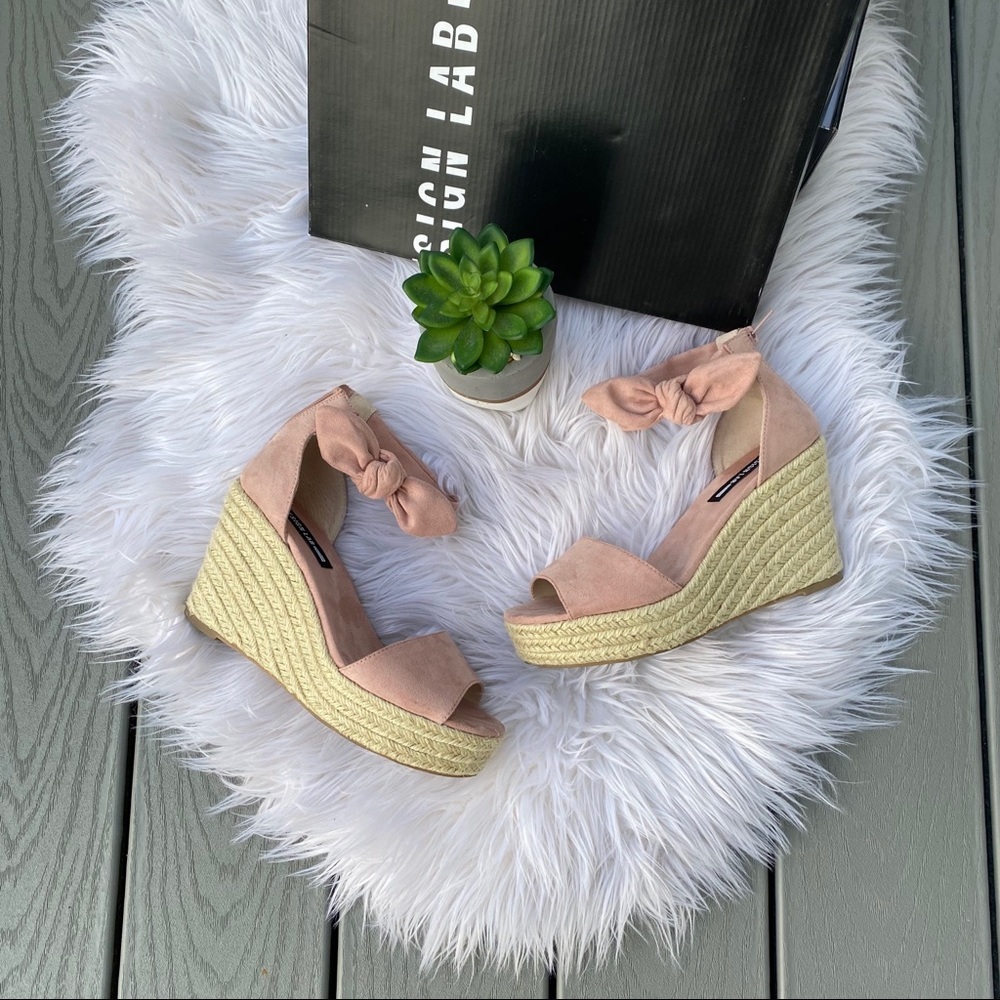 Pink suede open toe wedges